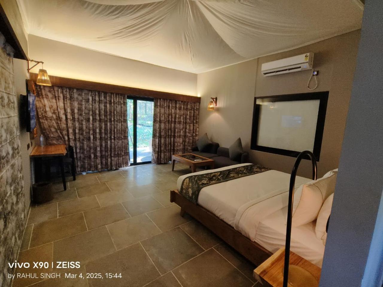 Hotel Sonar Bangla Joypur Forest Eksteriør billede